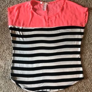 Jr girls  shirt size L brand Danbee